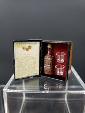Brooke tucker dollhouse d'occasion  Expédié en Belgium
