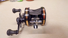 MOLINETE DE PESCA ABU GARCIA AMBASSADEUR - PRETO 5600-CI - MOLINETE FUNCIONA BEM. comprar usado  Enviando para Brazil