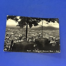 Napoli dal ristorante usato  Bari