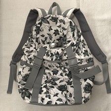 Mochila floral Adidas by Stella McCartney branco cinza compartimento para laptop elegante comprar usado  Enviando para Brazil