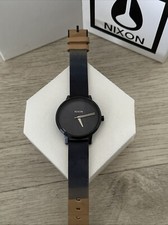 Montre nixon neufs d'occasion  Saint-Alban-Leysse