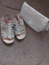 Bag gluv sandals for sale  LEEDS