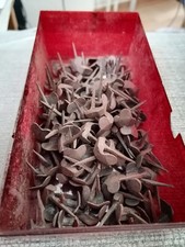 105 Stück Schuhnägel Stiefelnägel 2 WK Sohlennagel Militaria Rabatt für komplett comprar usado  Enviando para Brazil