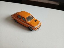 Renault resine orange d'occasion  Sedan