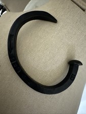 Bracelete unissex Giles & Brother "Le Beau" Black Railroad Spike comprar usado  Enviando para Brazil