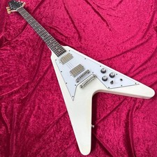 Guitarra elétrica Tokai Flying V branca comprar usado  Enviando para Brazil