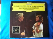 Mozart violin concertos usato  Napoli