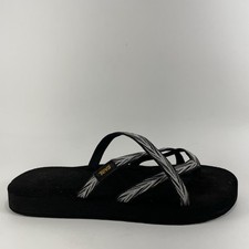 Teva olowahu strappy for sale  Puyallup