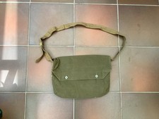 Musette vivre armée d'occasion  Montebourg