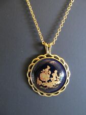 Pendentif rond porcelaine d'occasion  Montmoreau-Saint-Cybard