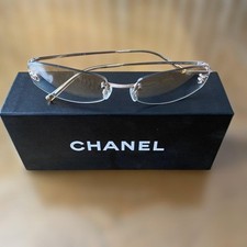 Chanel 4002 rimless d'occasion  Expédié en Belgium