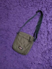 Eastpak bag shoulder d'occasion  Expédié en Belgium