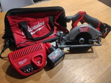 Milwaukee 2521 m12 usato  Padova