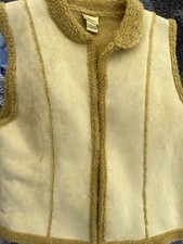 Colete feminino grande amarelo pele sintética N jaqueta sem mangas de camurça. Hook N Eye em excelente estado usado comprar usado Colete feminino grande amarelo pele sintética N jaqueta sem mangas de camurça. Hook N Eye em excelente estado usado comprar usado  Enviando para Brazil