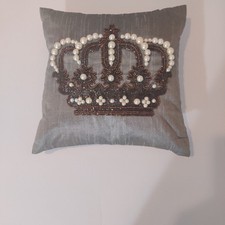 Decorative crown throw for sale  Spring