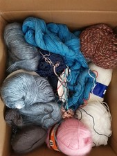 Wollepaket gebraucht kaufen  Schwalbach