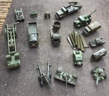 Lot military vehicles d'occasion  Expédié en Belgium