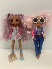 Lote de bonecas LOL Surprise OMG Uptown menina com óculos, Kitty K café com bolsa e xícara comprar usado  Enviando para Brazil