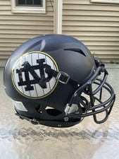 Capacete personalizado Notre Dame Style Shamrock Series Schutt comprar usado  Enviando para Brazil