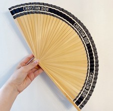 Christian Dior DIORIVIERA Ventilador Dobrável Azul Marinho Sensu Novidade Novo Selado, usado comprar usado  Enviando para Brazil