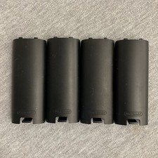 Capa traseira de bateria controle remoto Nintendo Wii fabricante de equipamento original First Party - Preta (quantidade 4) comprar usado Capa traseira de bateria controle remoto Nintendo Wii fabricante de equipamento original First Party - Preta (quantidade 4) comprar usado  Enviando para Brazil