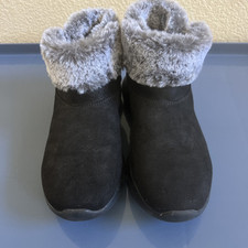 Skechers joy women for sale  Las Vegas