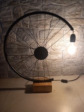 Lampada tavolo ruota usato Lampada tavolo ruota usato  Ivrea