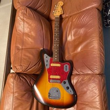 Fender japan jaguar d'occasion  Expédié en Belgium