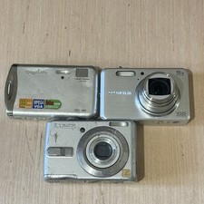 Lot digital cameras for sale  Anaheim