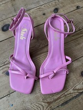 toe post kitten heel for sale toe post kitten heel for sale COULSDON