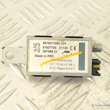 Amplificatore antenna peugeot usato  Torino
