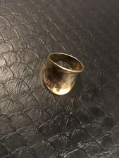 Bague martelée incurvée d'occasion  Montastruc-la-Conseillère