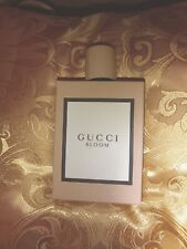 Profumo donna gucci usato  Lucca