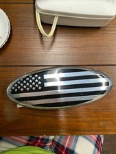 Emblema oval de grade prata e preta comprar usado  Enviando para Brazil