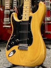 Usado, Guitarra elétrica Fender 1977 Stratocaster canhoto bordo natural comprar usado  Enviando para Brazil