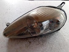 Faro anteriore sinistro usato  Italia