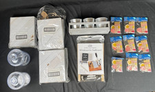Lote de decorações de festa – Tábuas de lavagem branca, frascos, caixa com baldes, quadro branco, usado comprar usado  Enviando para Brazil