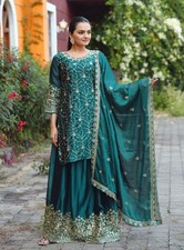Robe femme indienne d'occasion  Expédié en France