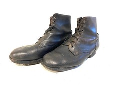 Ancienne paire brodequins d'occasion  Giromagny