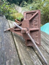 Bench vice clamp for sale Bench vice clamp for sale  MIDHURST