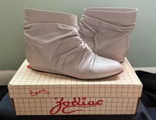 Bota de tornozelo feminina vintage marca Zodiac anos 80 cinza 7,5 comprar usado  Enviando para Brazil