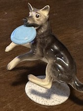 Hagen Renaker cão pastor alemão com frisbee, usado comprar usado  Enviando para Brazil