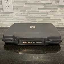 Custodia rigida nera usato Custodia rigida nera usato  Spedire a Italy