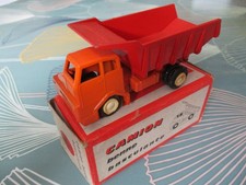 Joustra camion benne d'occasion  Feytiat