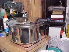 Presto 4qt pressure for sale  King