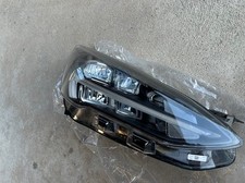 Proiettori faro destro usato  Cantu