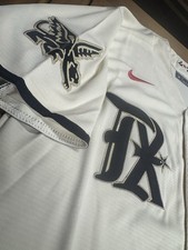 Size medium men for sale  Mcallen