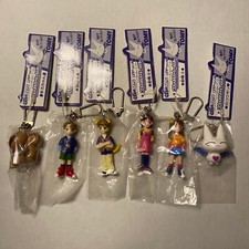 Set portachiavi mascotte usato  Spedire a Italy