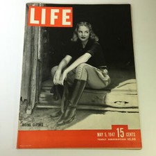 VTG Life Magazine May 5 1947 Riding Clothes Fashion Model Cover, Newsstand comprar usado  Enviando para Brazil