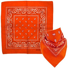 Bandana arancio quadrata usato  Italia